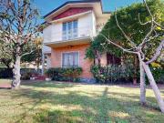 Villa in vendita a Viareggio LU