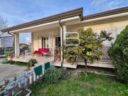 Villa in vendita a Viareggio LU