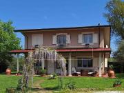 Villa in vendita a Viareggio LU
