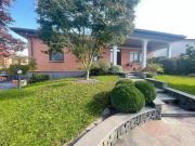 Villa in vendita a Villa Cortese MI