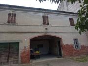 Villa in vendita a Villanova sull'Arda PC