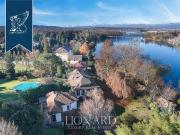 Villa in vendita Castelletto sopra Ticino, Italia