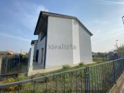 Villa in vendita di 123 m² in Via Degli Alpini, 4