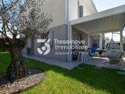 Villa in vendita di 140 m² in Via Guaianette