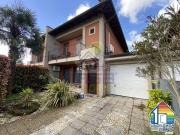 Villa in vendita di 144 m² in Via Dante Alighieri