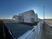 Villa in vendita di 154 m² in Via Roma