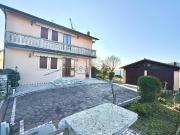 Villa in vendita di 156 m² in Via Villapiazzola, 37