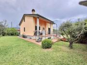 Villa in vendita di 195 m²