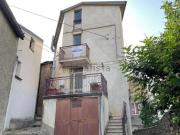 Villa in vendita di 200 m² in Via F. Sprovieri, 4