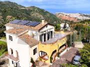 Villa in vendita di 290 m² in Strada Senza Nome, 4