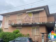 Villa in vendita di 367 m² in Via Zara