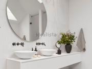 Villa in vendita di 377 m² in Via Giovanni Macchione, 19