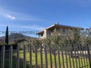 Villa in vendita di 400 m² in Via Piana Santi