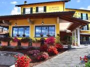 Villa in vendita di 700 m² in Via Cavaliere Giovanni...