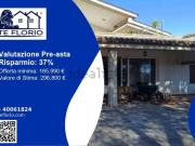 Villa in vendita di 975 m² in Via Caravaggio, 5