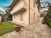 Villa in vendita, Forte dei Marmi vittoria apuana