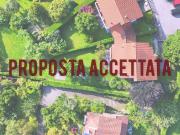 Villa in Vendita in Via Giovanni Pascoli a Casciago