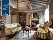 Villa in vendita Palaia, Toscana