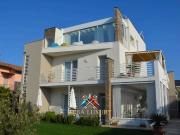 Villa in vendita Peschiera del Garda, Veneto