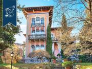 Villa in vendita Sesto Calende, Lombardia