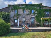 Prestigiosa villa di 310 mq in vendita, Sorano, Italia