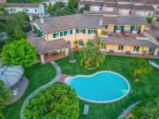 Prestigiosa villa in vendita Via Arciprete Rodinò...