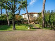 Villa in vendita Via San Camillo, Forte dei Marmi, Toscana