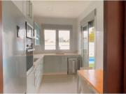 VILLA INDEPENDIENTE DE DOS PLANTAS CON SOLÁRIUM Y...