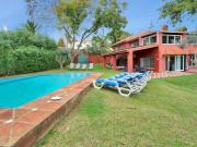 Villa Independiente en Elviria