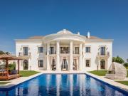 Villa Independiente en Hacienda Las Chapas