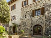 Villa indipendente in stile toscano di circa 300 mq...