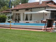 Villa indipendente PLURILOCALE in affitto a Forte dei...