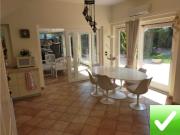 Villa Indipendente Su Due Livelli Con Giardino Lungomare...