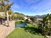 Villa individuelle avec piscine, vue dégagée et appartement