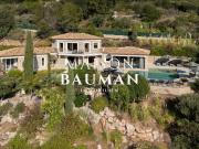 Villa intimiste, raffinement et charme méditerranéen...