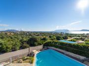 Villa La Pietra con piscina vista mare Pittulongu, Olbia...