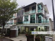 Villa Laman Cahaya