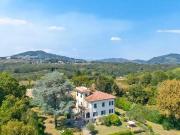 Villa maestosa nella campagna toscana di Lucca 580m² Lucca