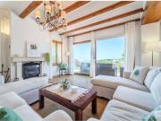 VILLA MAR Y LUZ · ESPECTACULARES VISTAS AL MAR EN...