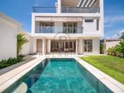 Villa Minimaliste Contemporaine à Vendre à Pandawa