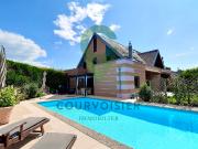 Villa mit Charme und schönem Pool in Trélex