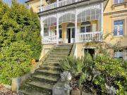 Villa mit Parkgrundstück