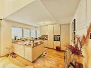 SCHNÄPPCHEN LUXUSVILLA mit Weinbergblick in Klosterneuburg!