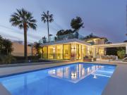 Villa moderna en Nueva Andalucia