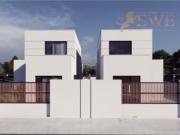 Villa moderna en venta en Los Balcones