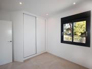 VILLA MODERNA TOTALMENTE REFORMADA EN CALPE CON DOS...