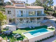 Villa moderne avec piscine à La Napoule