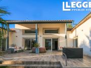 Villa moderne de prestige dans un charmant village...