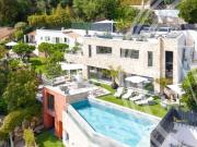 Villa moderne exclusive à seulement 5 minutes de la...