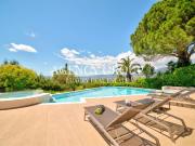 Villa néo provençale domaine sécurisé Vue dégagée Moug....